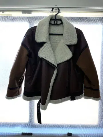 브라운 가죽 숏 자켓