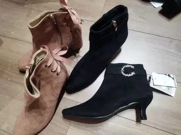 여성용 신발 모음 판매