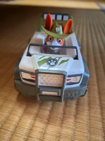 파우 패트롤 트래커