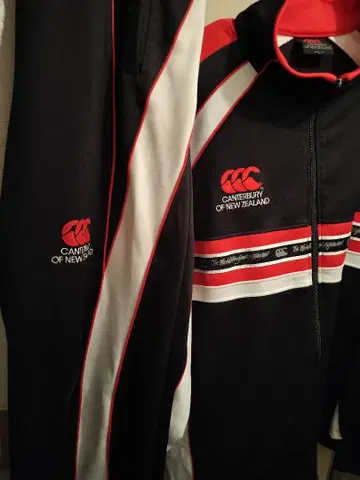 캔터베리 트랙 자켓/저리