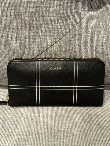 CULLNI 체크 무늬 블랙 장지갑