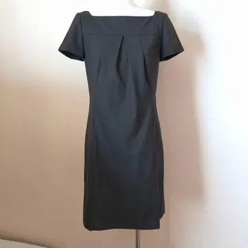 폭시 다크 브라운 반팔 원피스 스퀘어넥 40