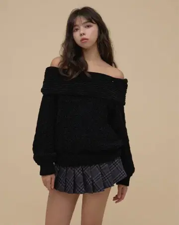 Andmary Kiki cable loose knit