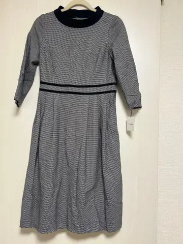 FIGNO 새상품 미사용 하운드투스 체크 패턴 원피스