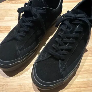 아사히 블랙 스니커즈 일본제