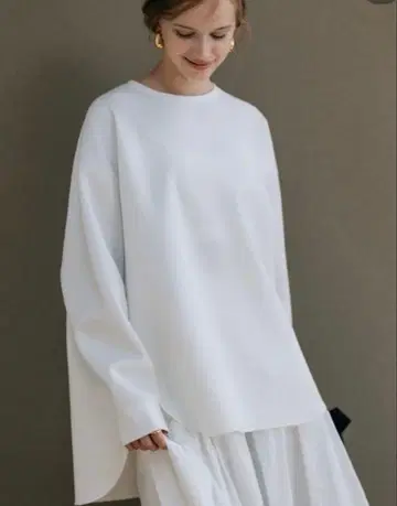 pois 마쉬멜로우 풀오버