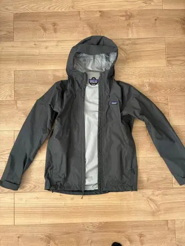 patagonia 다크 그레이 마운틴 후드티