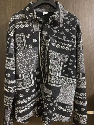 남성용 ZARA 자라 페이즐리 반다나 패턴 자켓 M L