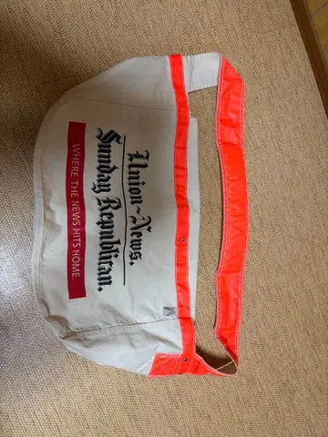 80s 뉴스 페이퍼 백