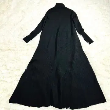 ICB 울 폴리에스테르 벌키 리브 니트 원피스 블랙