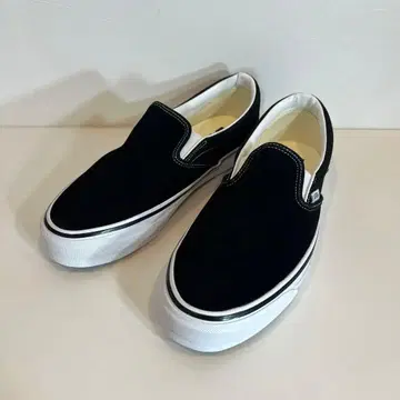 [ 미사용 새상품 ] 반스 프리미엄 슬립온 98 스웨이드 블랙 28cm