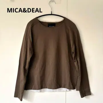 MICA&DEAL 크루넥 긴팔 티셔츠 카키 사이드 슬릿