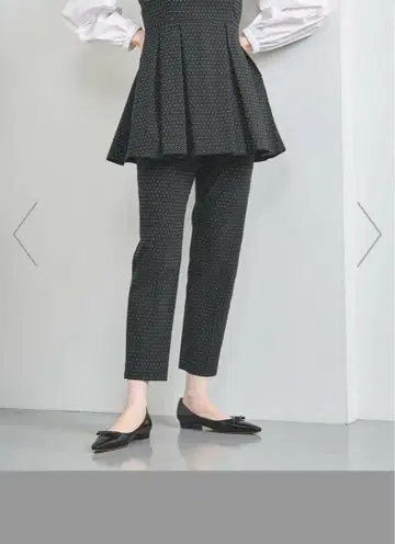 유나이티드 애로우즈 새상품 사이즈 34 블랙 도트 무늬 팬츠