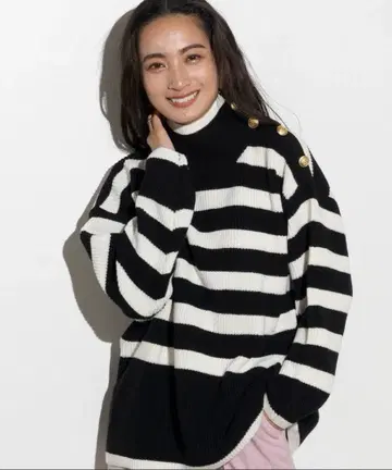 EUCLAID 로우 게이지 마린 보더 니트