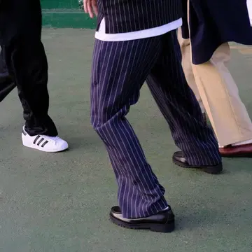 SON OF THE CHEESE 네이비 스트라이프 슬랙스 M