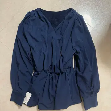 [ 즉시 구매 ] 고베 레터스 속기모 블라우스 네이비 C6564