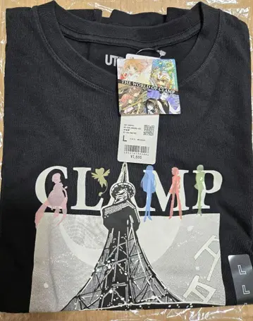 CLAMP x UNIQLO 콜라보 T셔츠 레이어스