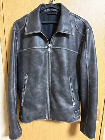 ZARA 가죽 자켓