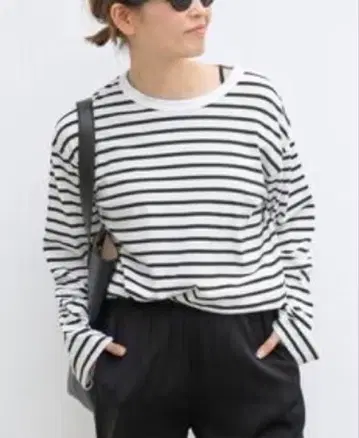 Deuxieme Classe 두지엠 클라세 보더 티셔츠