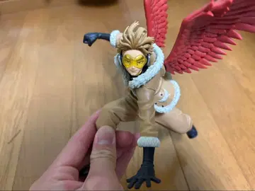 나의 히어로 아카데미아 호크스 피규어