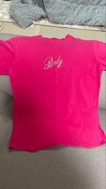 rady 레어 가격 인하 OK 핑크 반팔 T셔츠