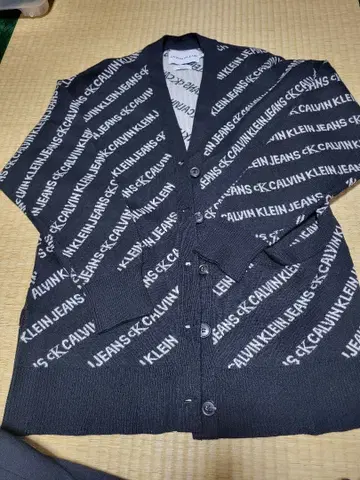 할인 가능! CALVIN KLEIN JEANS 가디건 XS