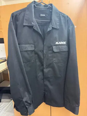 XLARGE 블랙 자켓 고릴라 로고