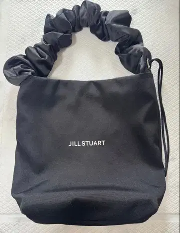 질 스튜어트 블랙 토트백
