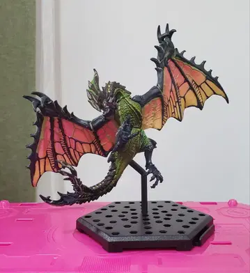 몬스터 헌터 몬헌 라이제크스 피규어