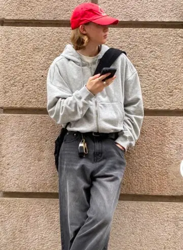 짧은 기장 지퍼 후드티 NNine S 사이즈