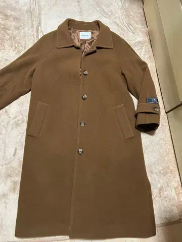 UNRELISH 체스터 코트 브라운