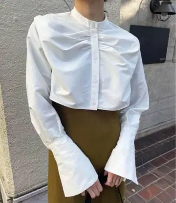 AMERI CROPPED BIG RIBBON SHIRT