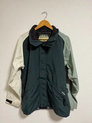 Quiksilver 나일론 자켓