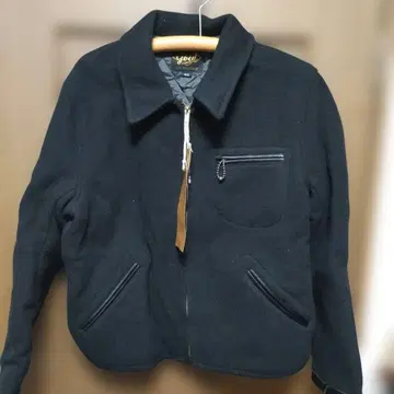 택 포함 새상품 gold 블랙 자켓 사이즈 40