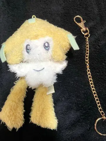 지라치 축광 마스코트 포켓몬 센터 별 이어 키링