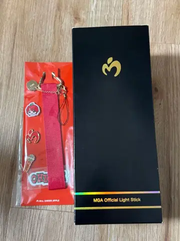 MGA Official Light Stick 오모리 모토키 스트랩 세트