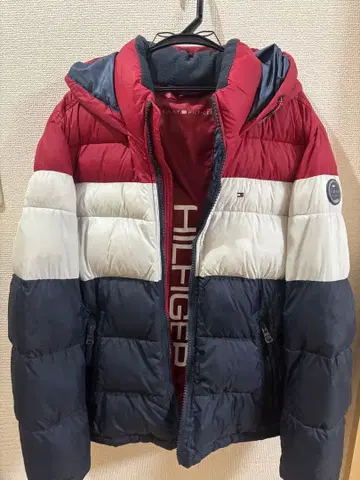 TOMMY HILFIGER 다운 자켓 후드 부착