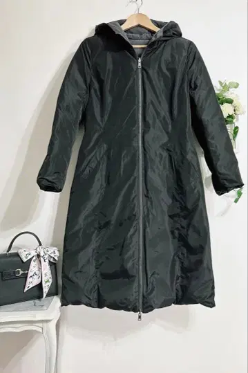 새상품급 ERDOS 오르도스 리버서블 롱 다운 코트 블랙/그레이