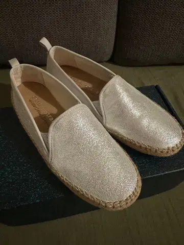 EMU 글리터 슬립온 38 (일본 사이즈 24)