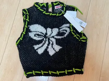 PAMEO POSE 새상품 아크릴 모헤어 니트 베스트