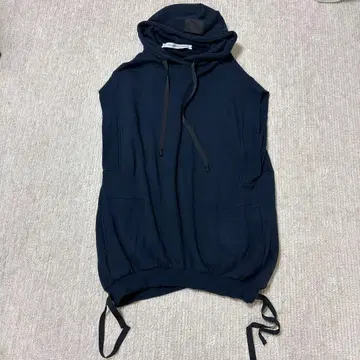 코그 더 빅 스모크 네이비 후드 부착 슬리브리스 후드티