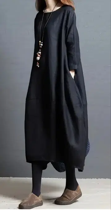 블랙 A라인 롱 원피스