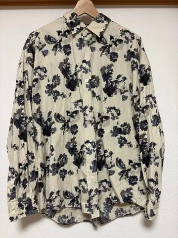 [ 즉시 발송 ] 3AM 꽃무늬 긴팔 셔츠 L