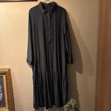 안티카 짙은 녹색 셔츠 롱 원피스 긴팔 프릴 밑단 프리 사이즈