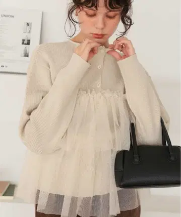 titivate 티어드 프릴 니트 가디건