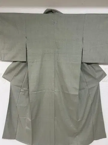 중요 무형 문화재 본고 유키쓰무기 기모노 휘파람새색 하나 문 56