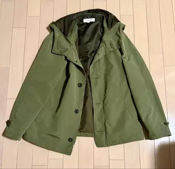 유나이티드 애로우즈 올리브색 후드 부착 마운틴 후드티