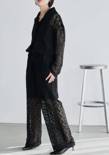 HARDY NOIR 타일 레이스 점프수트