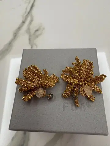 FUA accessory 귀걸이 미사용