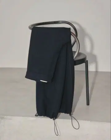 투데이풀 드로스트링 울 팬츠